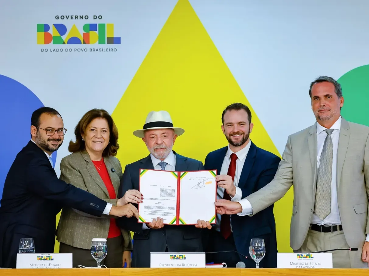 Lula lança Desenrola Brasil 3.0: quem pode participar e como vai funcionar